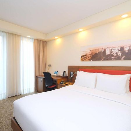 Hotel Hampton By Hilton Samsun Exterior foto