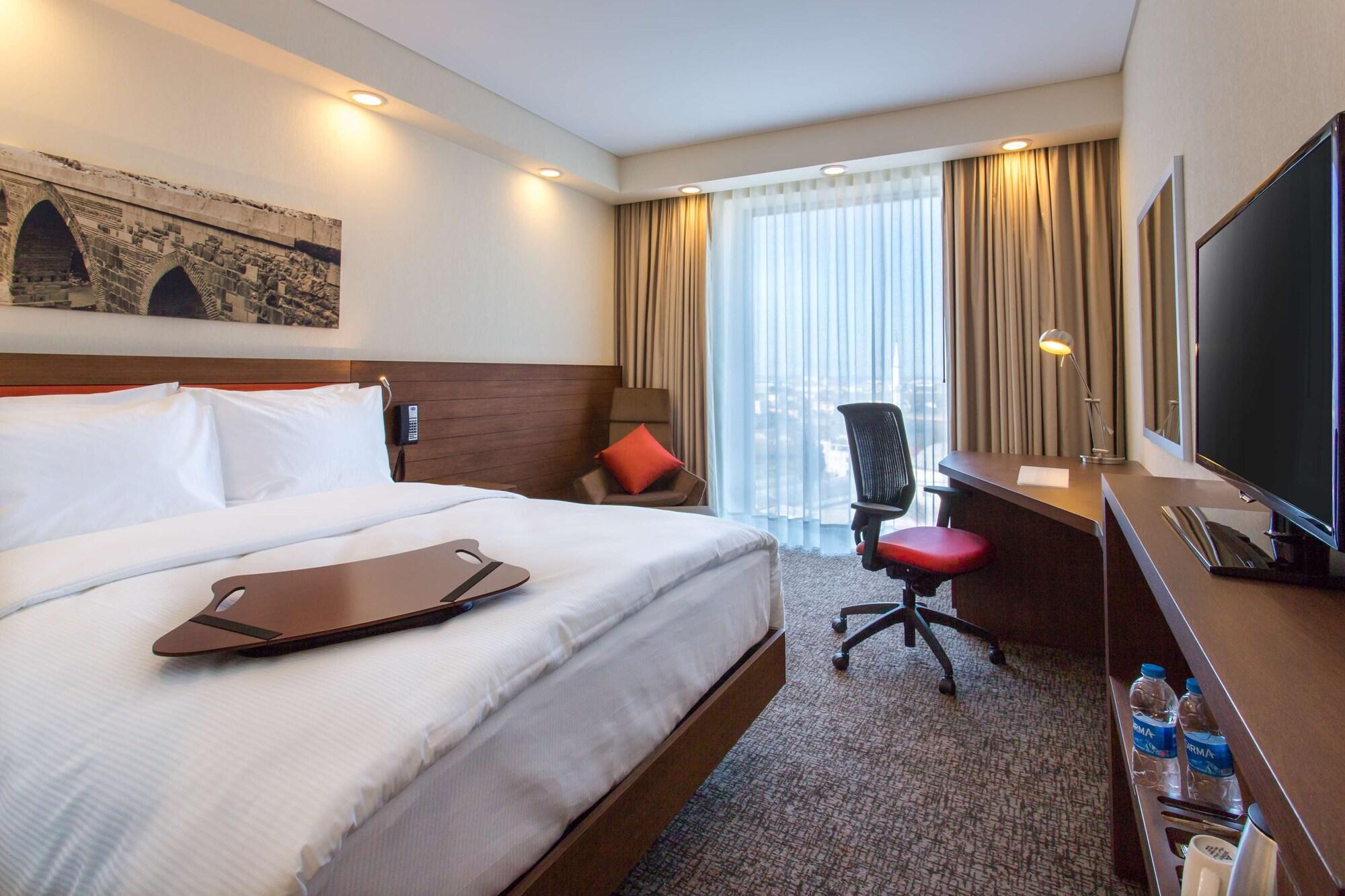 Hotel Hampton By Hilton Samsun Exterior foto