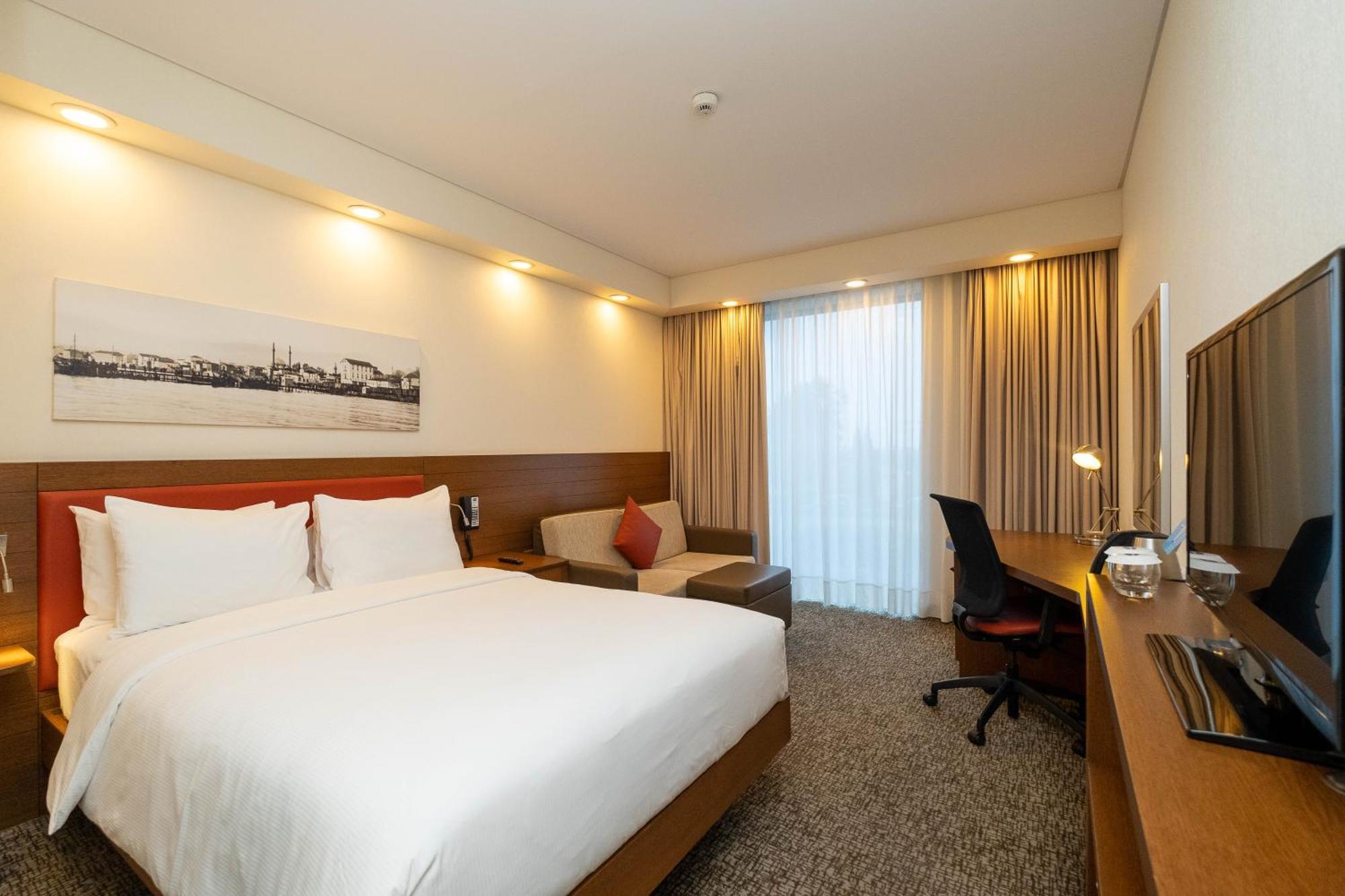 Hotel Hampton By Hilton Samsun Exterior foto