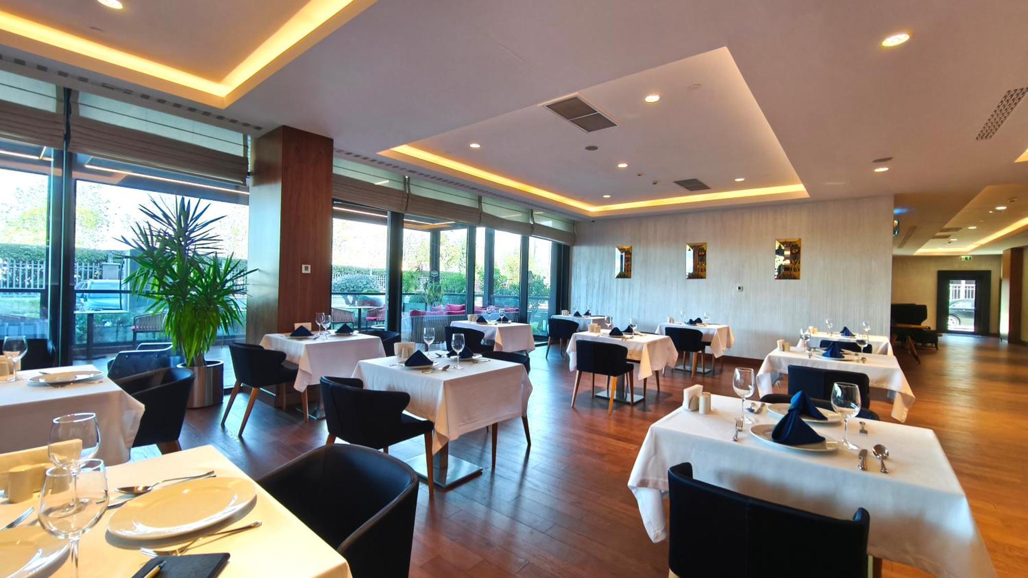Hotel Hampton By Hilton Samsun Exterior foto