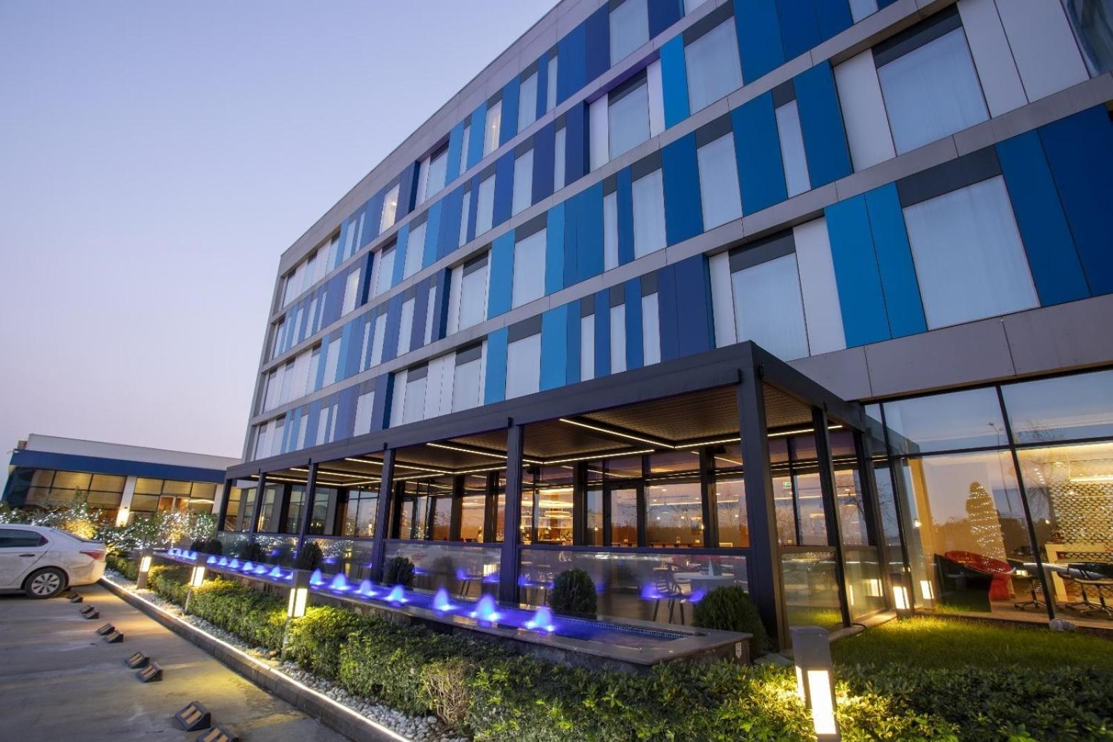 Hotel Hampton By Hilton Samsun Exterior foto