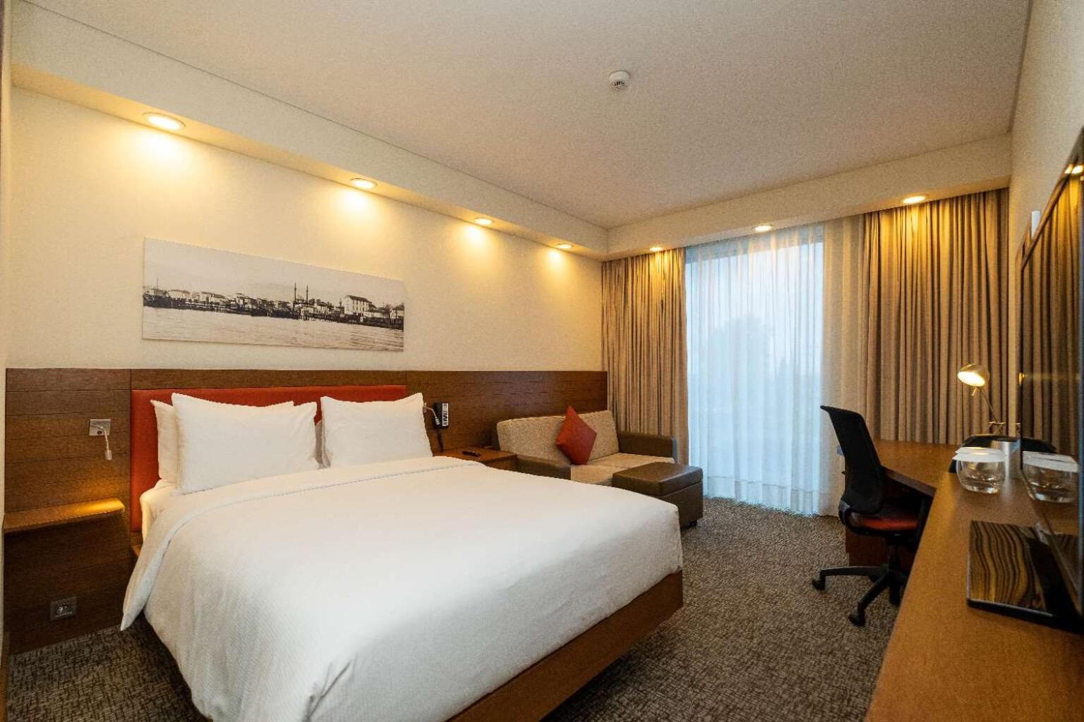 Hotel Hampton By Hilton Samsun Exterior foto